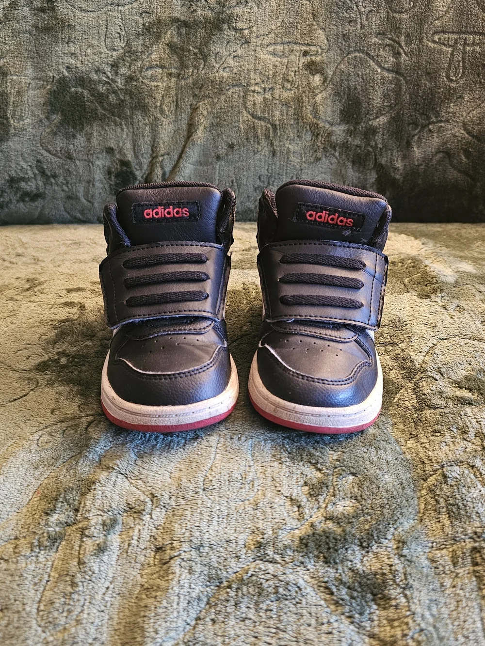 Adidas Hoops Mid 2 Toddler Kids High-Top Sneakers in Black, White and Red